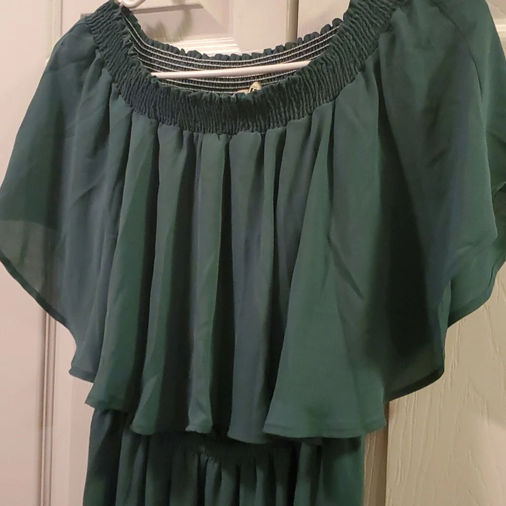 Hacienda maxi dress green side slits - Picture 3 of 5